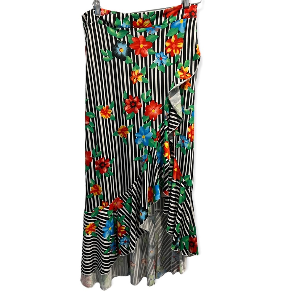 Women’s floral maxi skirt